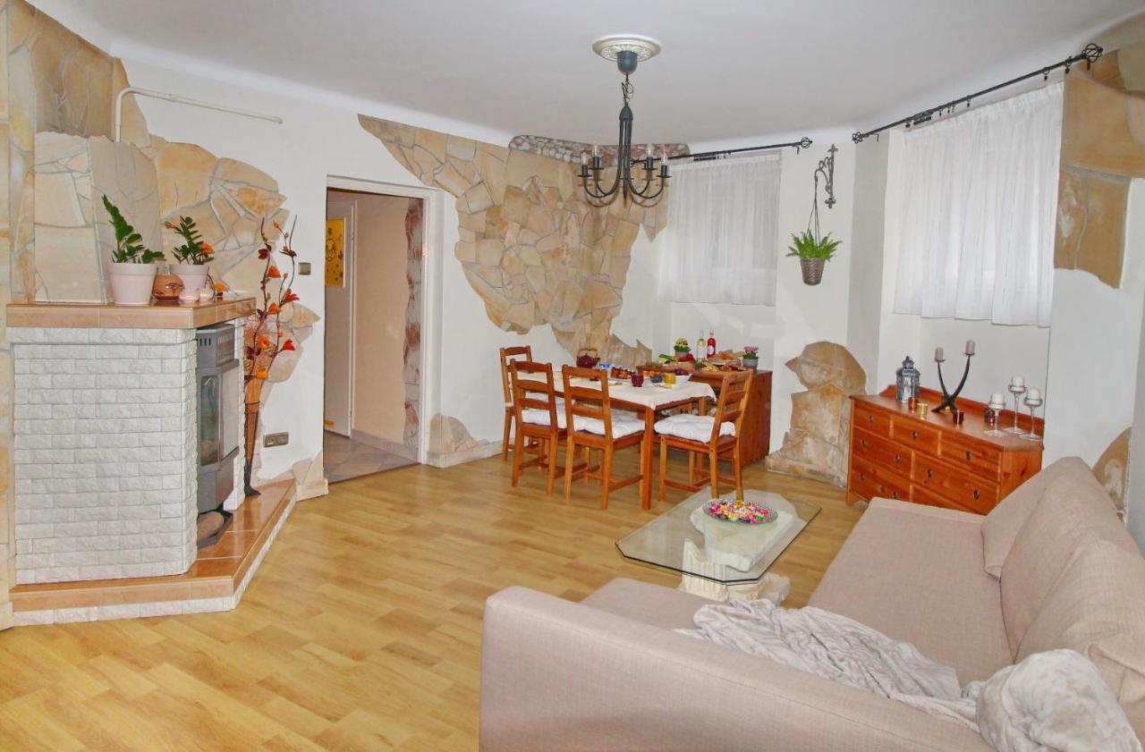 Cosy Castle Apartment Budapest Exterior photo