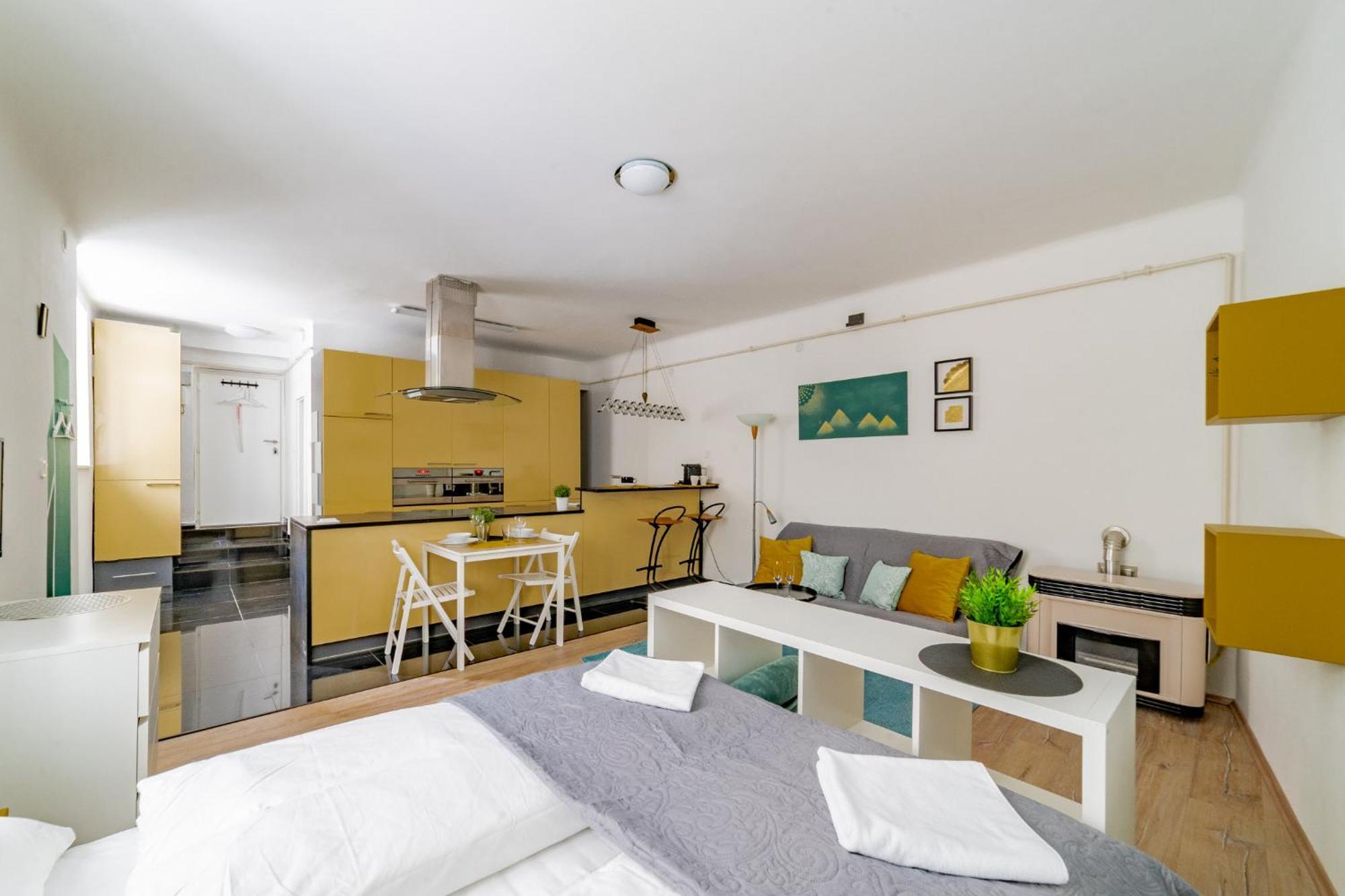 Cosy Castle Apartment Budapest Exterior photo