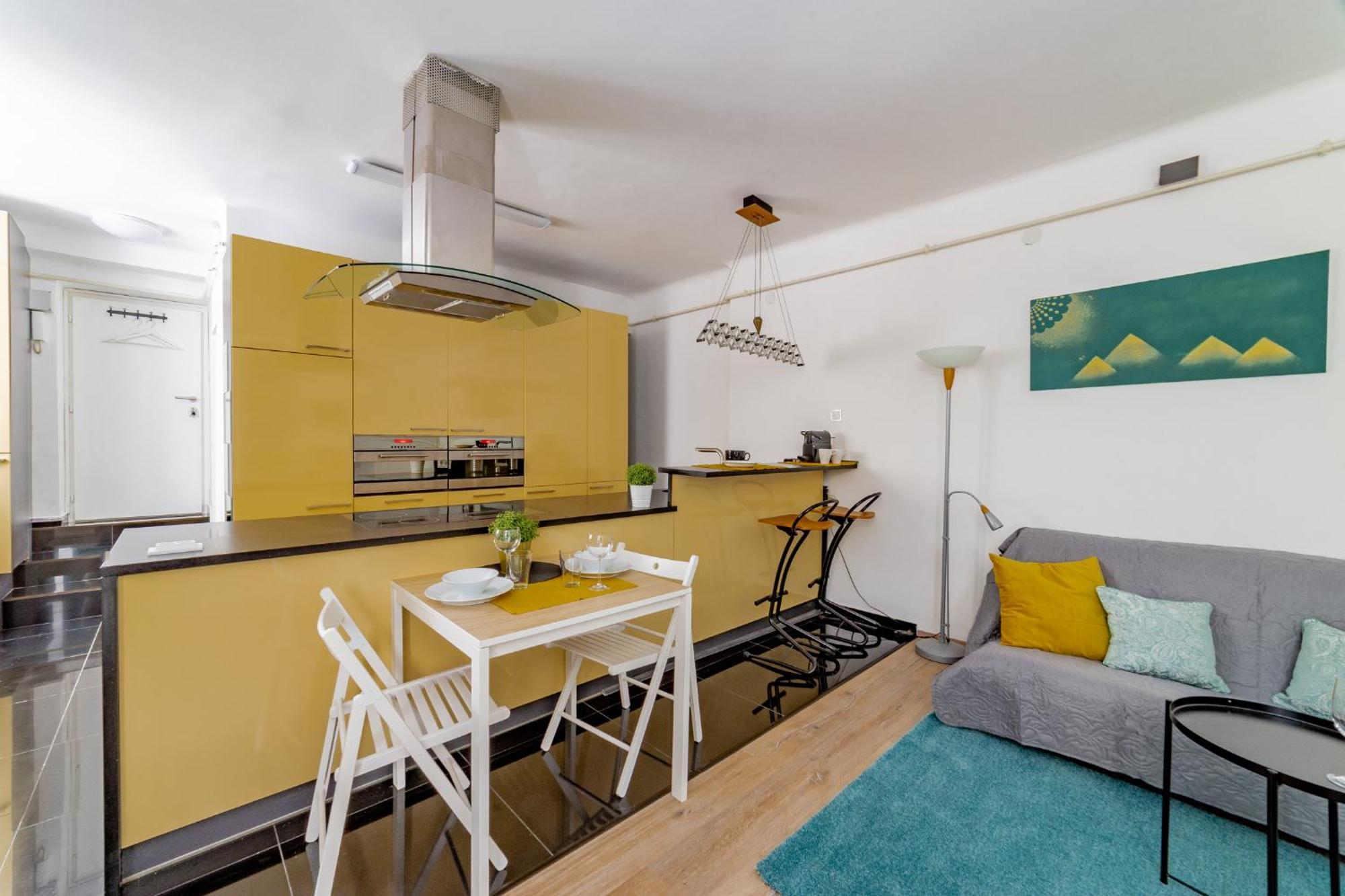 Cosy Castle Apartment Budapest Exterior photo